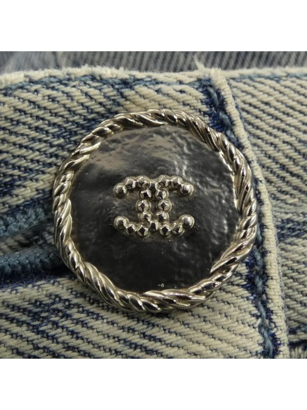 Chanel Jeans Blue